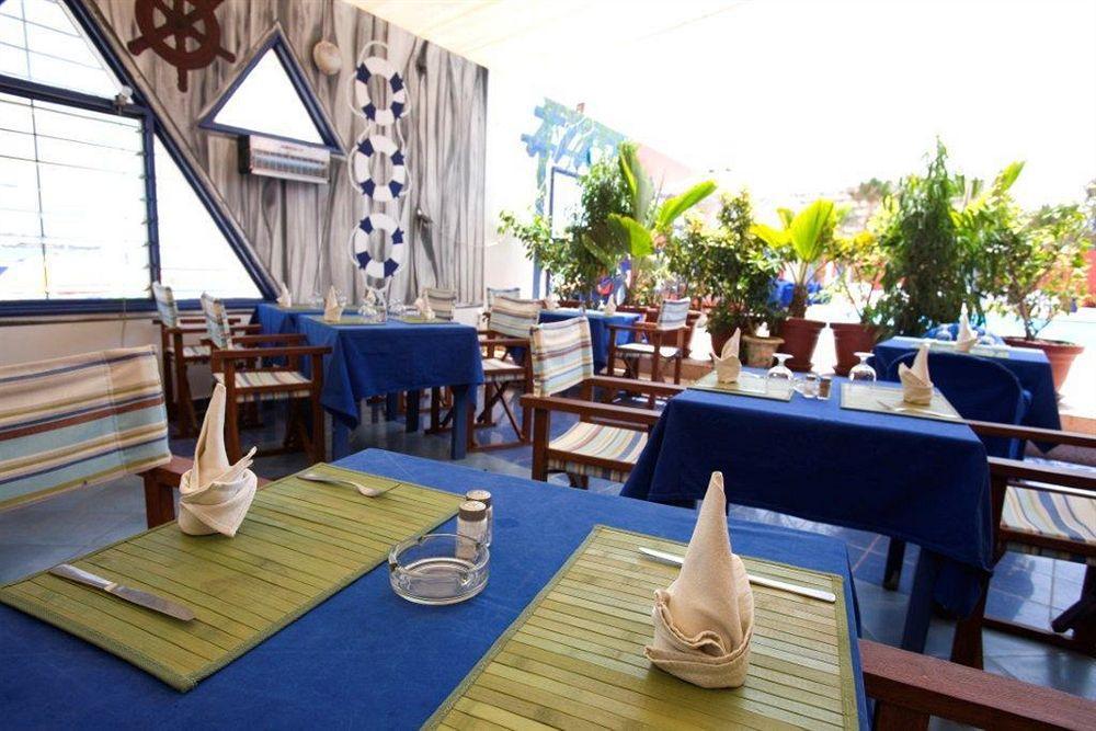 Hotel La Madrague Dakar Bagian luar foto