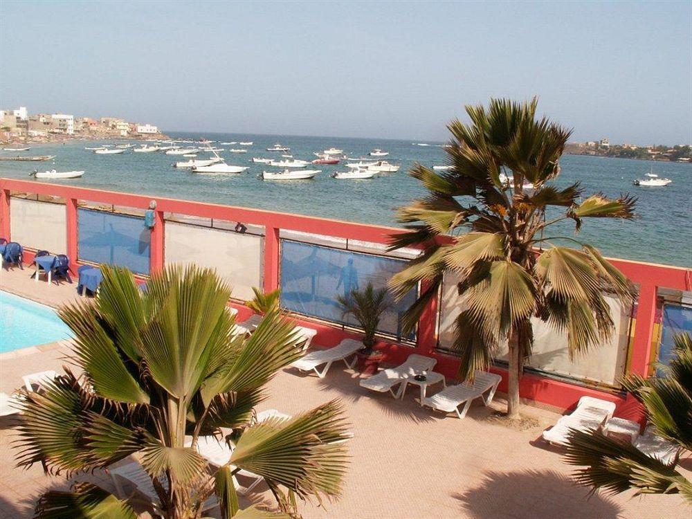 Hotel La Madrague Dakar Bagian luar foto