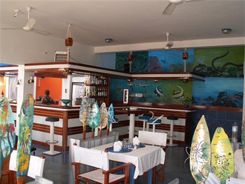 Hotel La Madrague Dakar Bagian luar foto