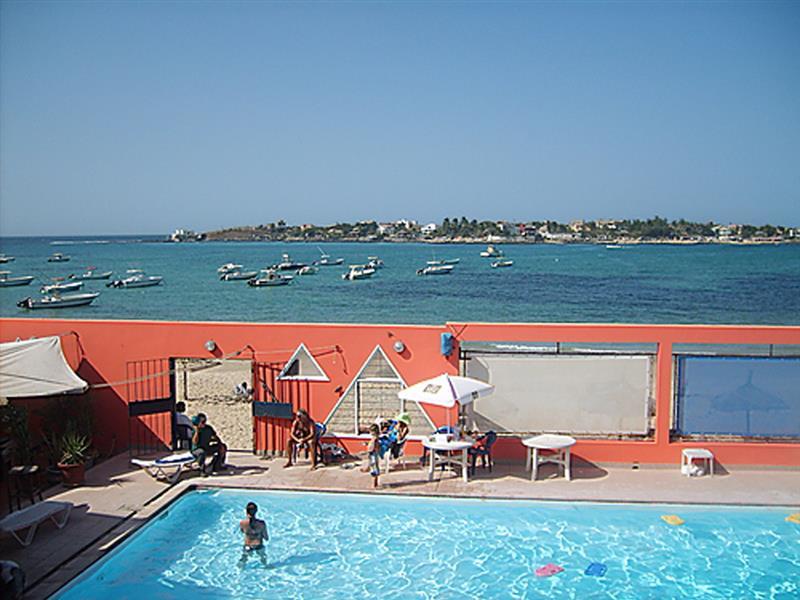 Hotel La Madrague Dakar Bagian luar foto