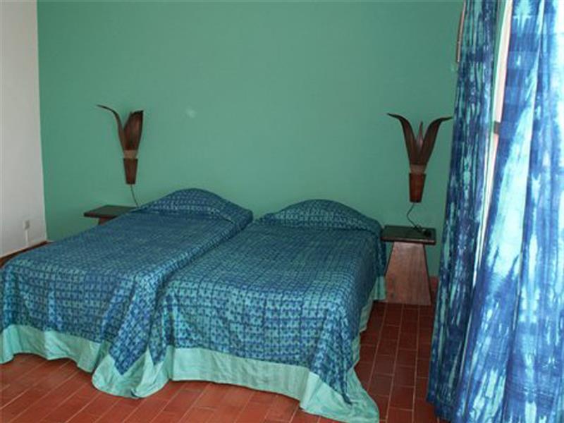 Hotel La Madrague Dakar Bagian luar foto